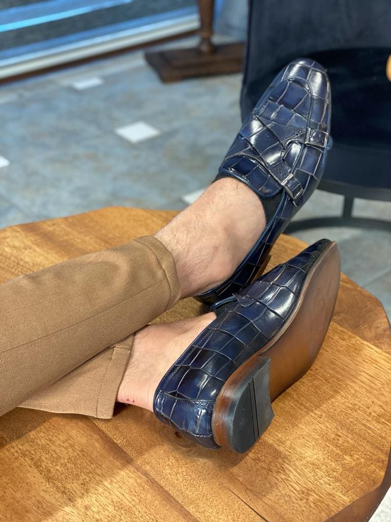 Styling Navy Blue Shoes, Look Elegant GENT WITH Styling Navy Blue Shoes, Look Elegant GENT WITH