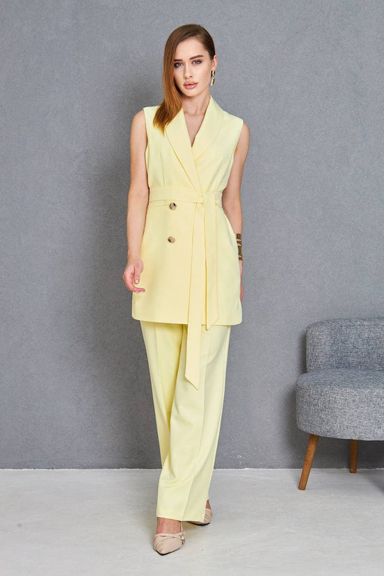 Sleeveless Light Yellow 2 Piece Suit Women