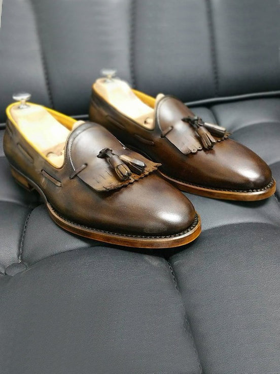 The Oth Kiltie Brown Tassel Loafers