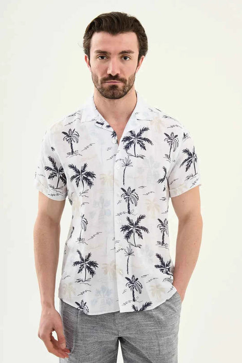 Abilene White Palm Tree Print Short Sleeve Shirt