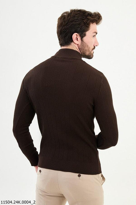 Ames Wide Ribbed Brown Mock Turtleneck Sweater