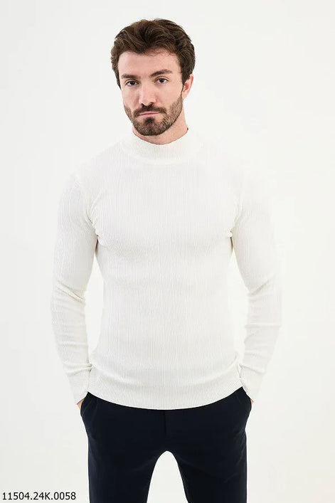 Ames Wide Ribbed Mock Turtleneck Sweater - White