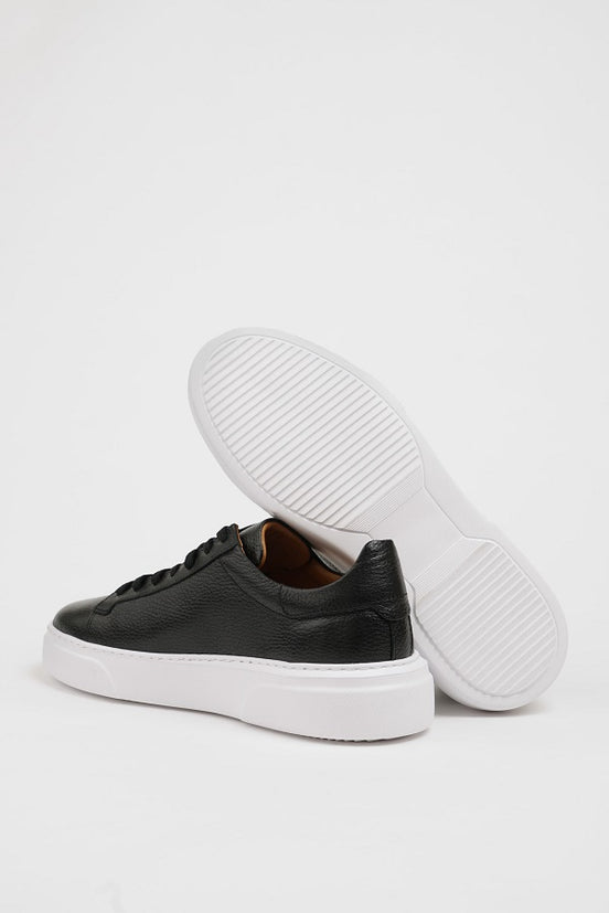 Men's Black Low Top Sneakers