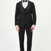 Black Peak Lapel Tuxedo