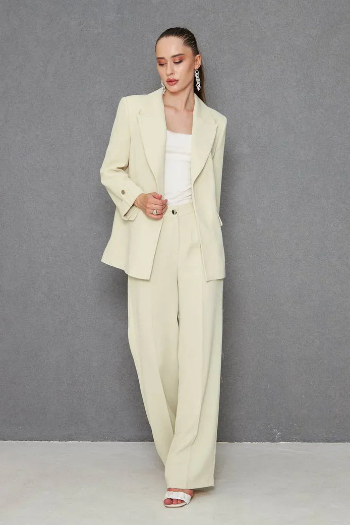Light Yellow Crepe Suit