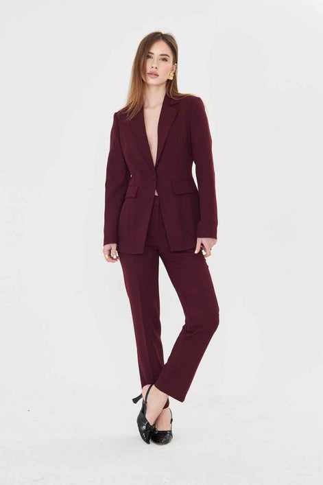 Conroe Women Burgundy Suit