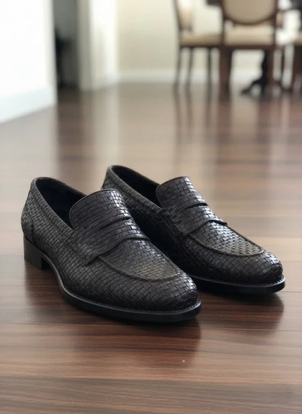 Brown Textured Loafers