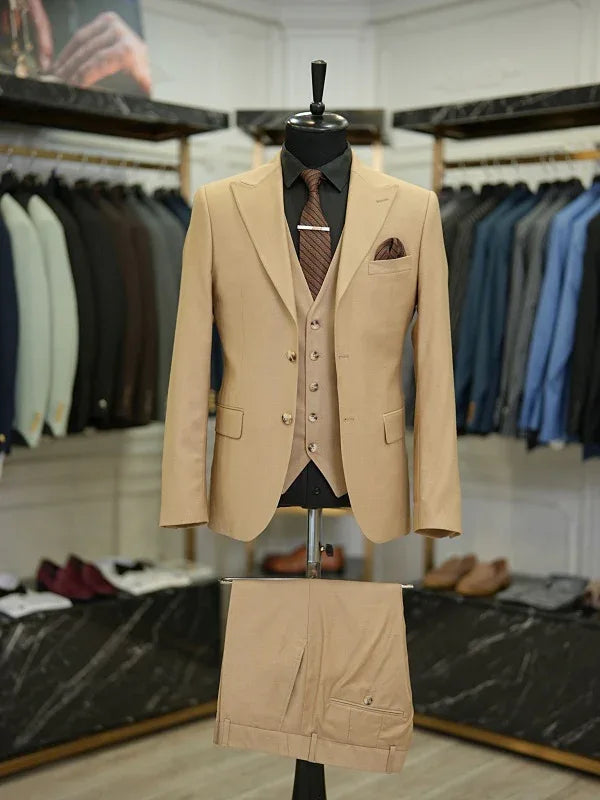 GentWith Daytona Camel Slim Fit Suit