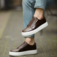 Empire Brown Laceless Slip On Sneakers