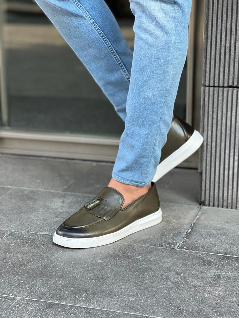 Laughlin Khaki Kilt Tassel Loafers