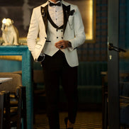 Laughlin Slim Fit Peak Lapel White Tuxedo