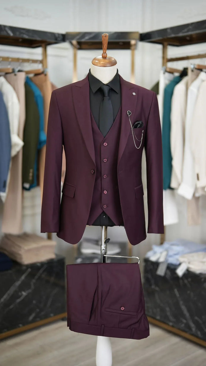 GentWith Ocala Burgundy Slim Fit 3 Piece Peak Lapel Suit