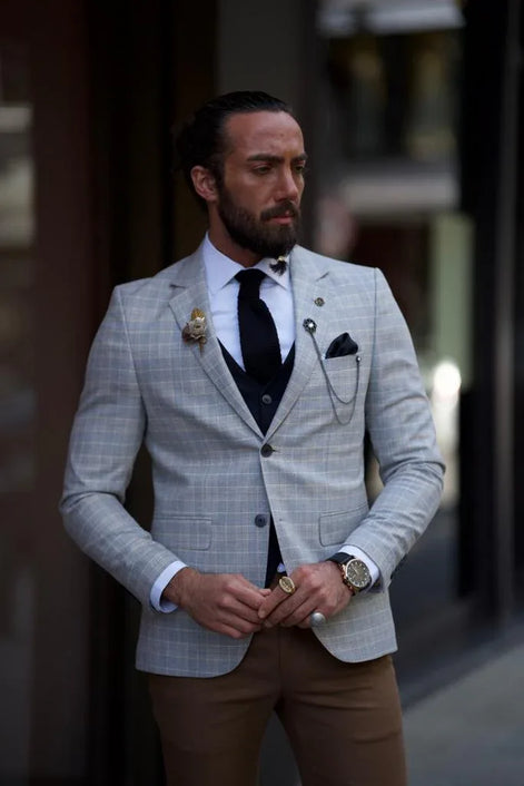 Pierre Gray Slim Fit Notch Lapel Plaid Blazer