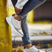 Rapid Low Top Beige White Sneakers
