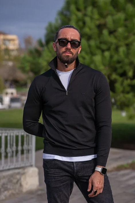 GentWith Rapid Black Polo Sweater