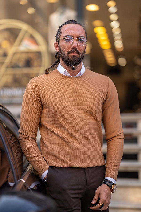 GentWith Rapid Camel Round Neck Sweater