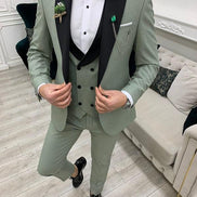 Yukon Light Green Slim Fit Peak Lapel Tuxedo