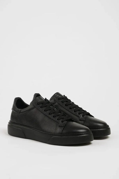 Marion Men's Jet Black Low Top Sneakers