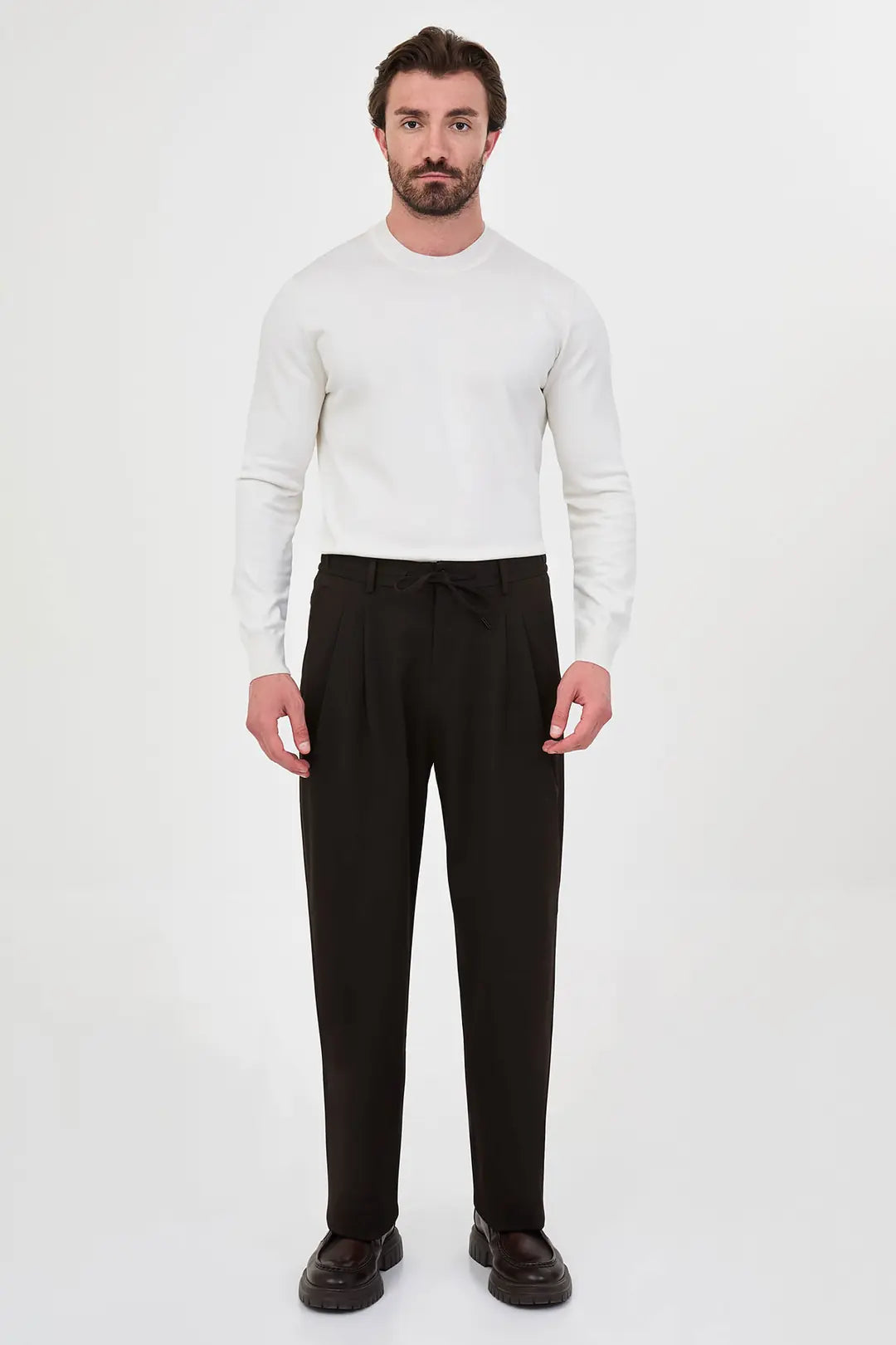 Men's Pleated Drawstring Trousers Coffee Brown