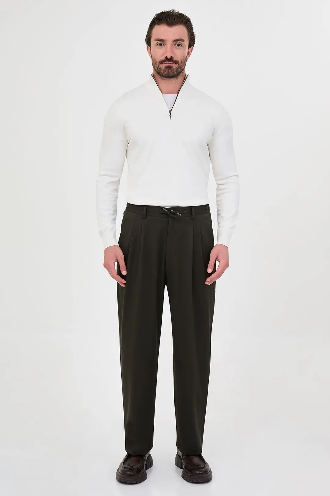Men's Khaki Pleated Drawstring Trousers