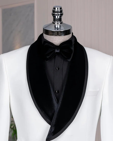 Men's White Buckle Tuxedo Suit