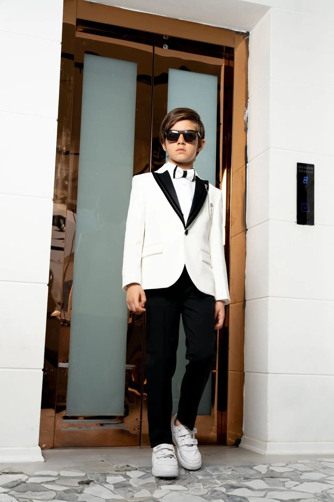 White Slim Fit Peak Lapel Boy Tuxedo