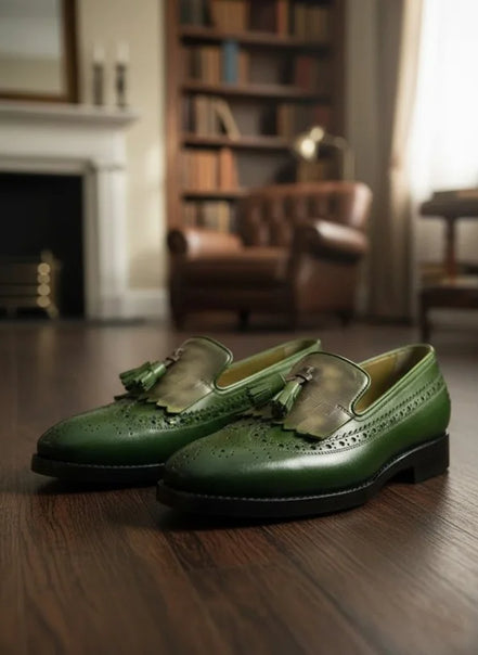 Green leather shoes with tassels