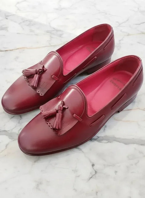 Buy Burgundy Leather Tassel Loafers | GENT WITH Buy Burgundy Leather Tassel Loafers | GENT WITH