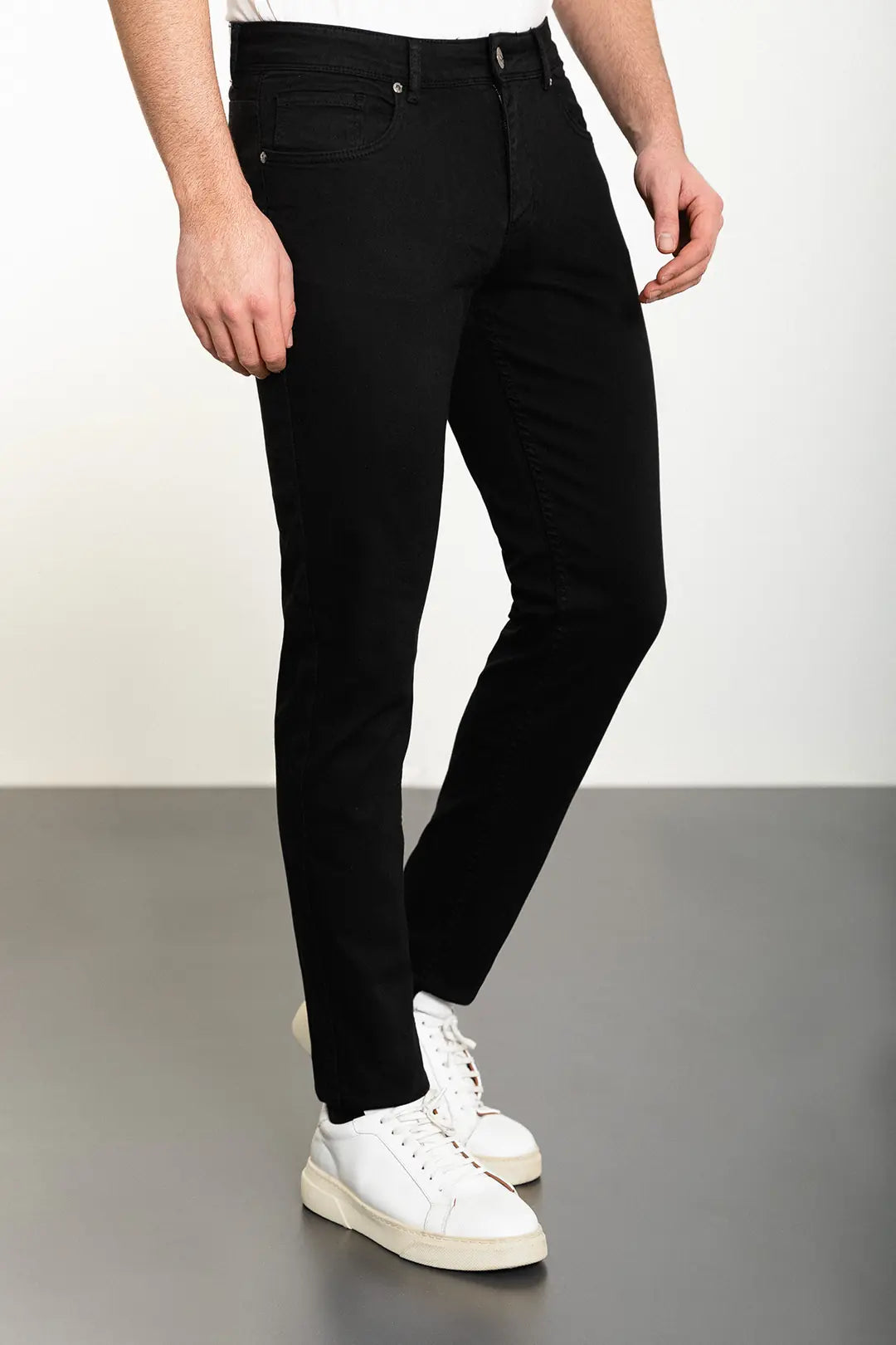 Black Slim Fit Jeans