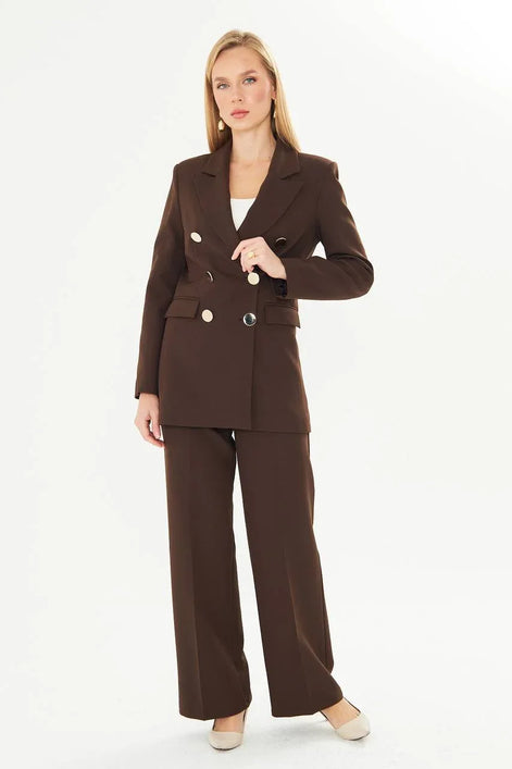 Woman wearing a brown suit