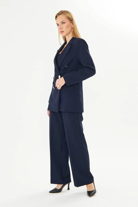 Woman wearing a navy suit