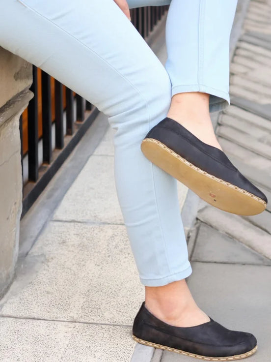 Barefoot Women's Black Ballet Flats