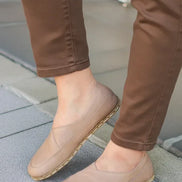 Barefoot Women's Light Brown Ballet Flats