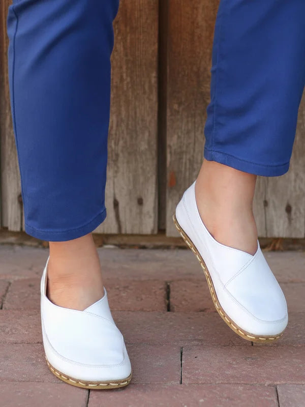 Barefoot Women's White Ballet Flats