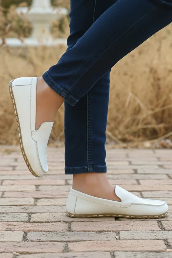 Barefoot White Moccasins Loafers