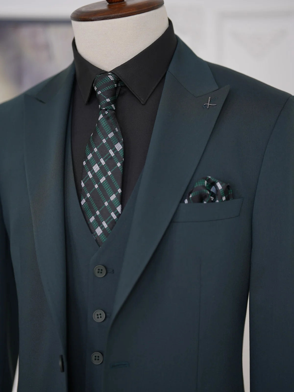 Slim Fit 3 Piece Emerald Green Suit