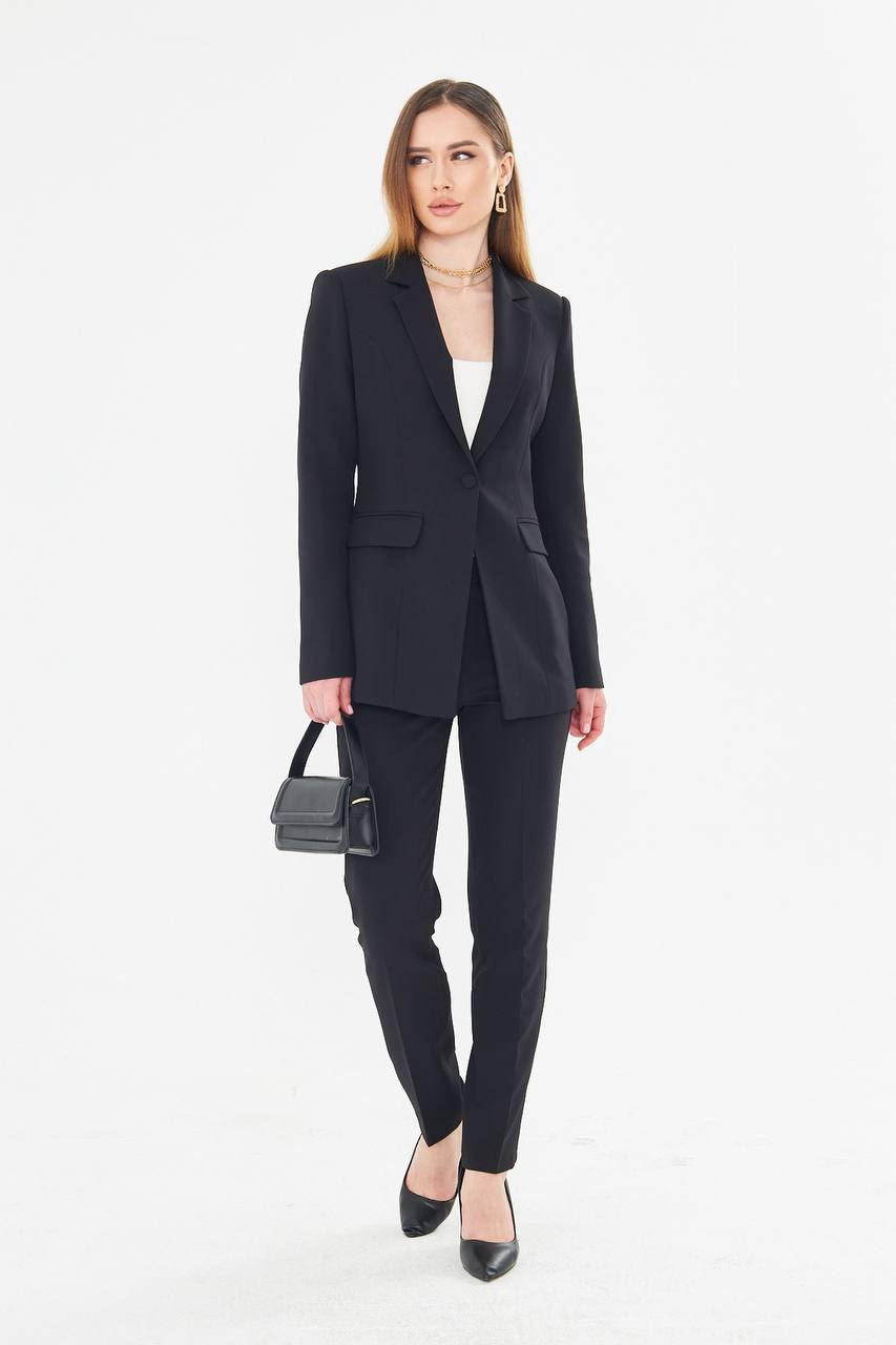 Woman wearing a black suit