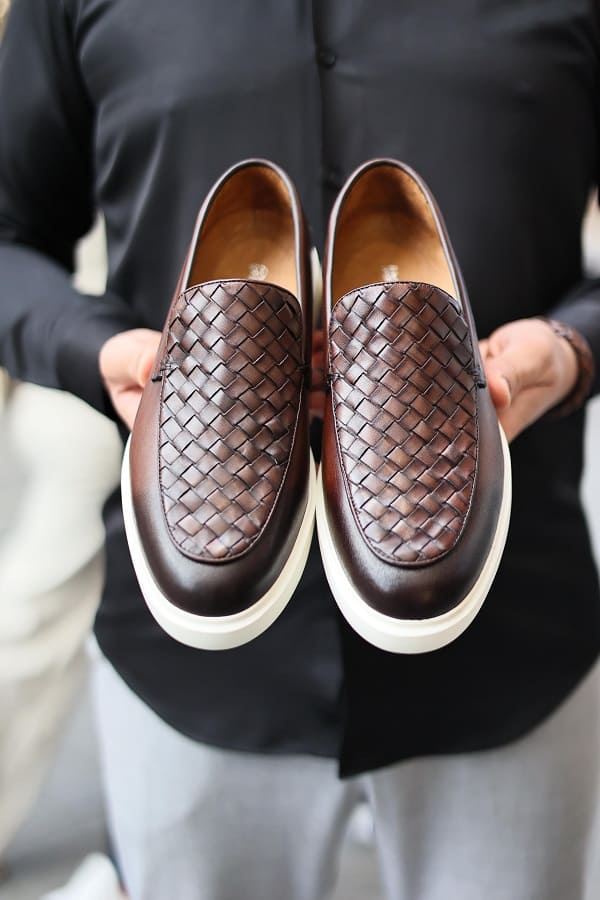 Men's Woven Pattern Brown Loafers