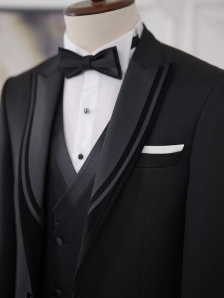 Slim Fit Velvet Peak Lapel All Black Tuxedo