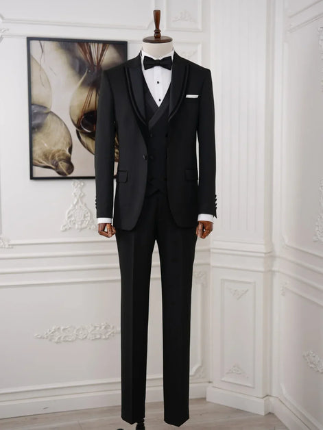 Slim Fit Velvet Peak Lapel All Black Tuxedo