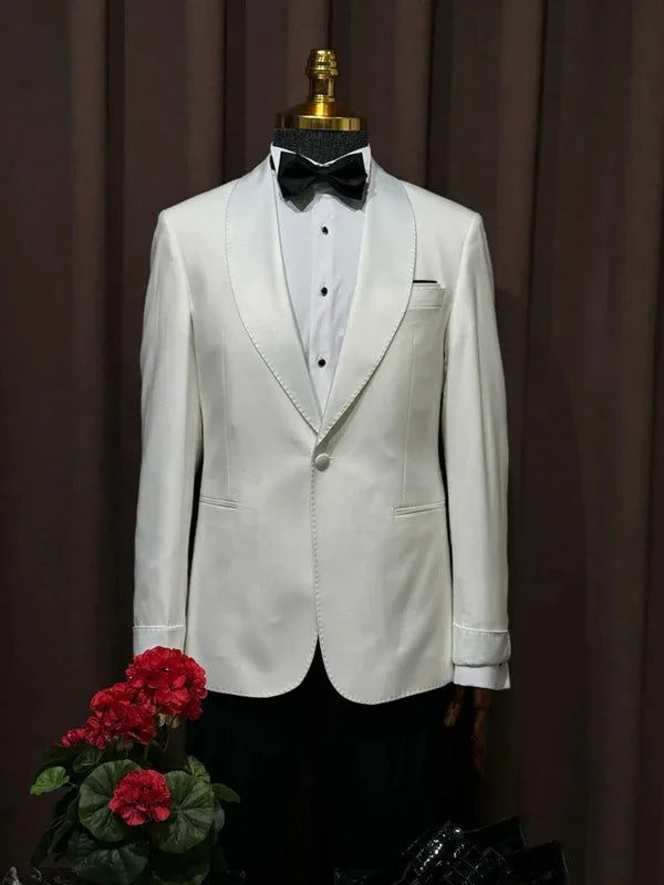Plano Slim Fit White Tuxedo