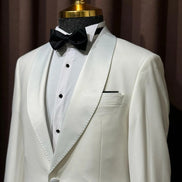 Plano Slim Fit White Tuxedo