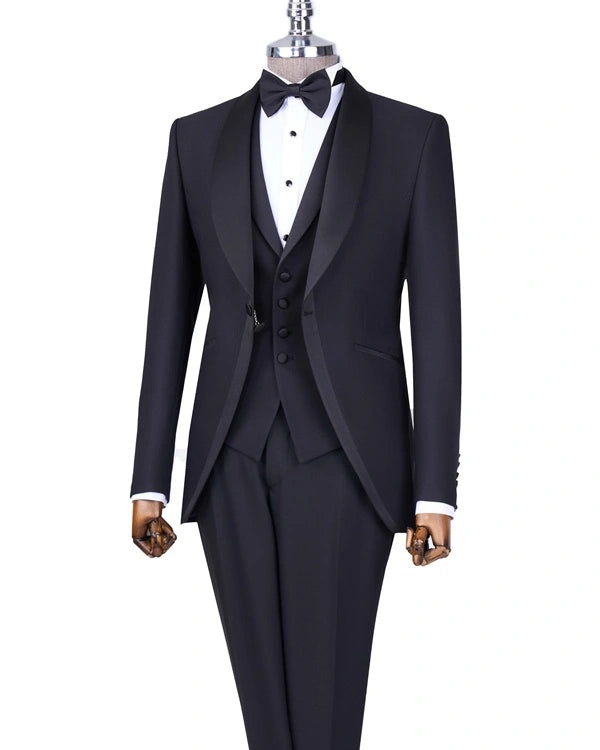 Black tuxedo for wedding