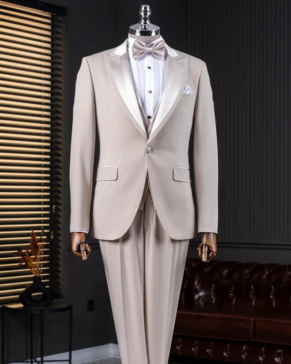 Beige tuxedo