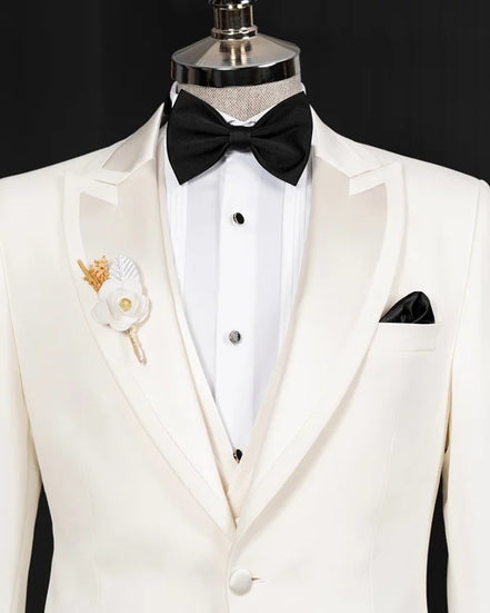 Off White 3 Piece Tuxedo