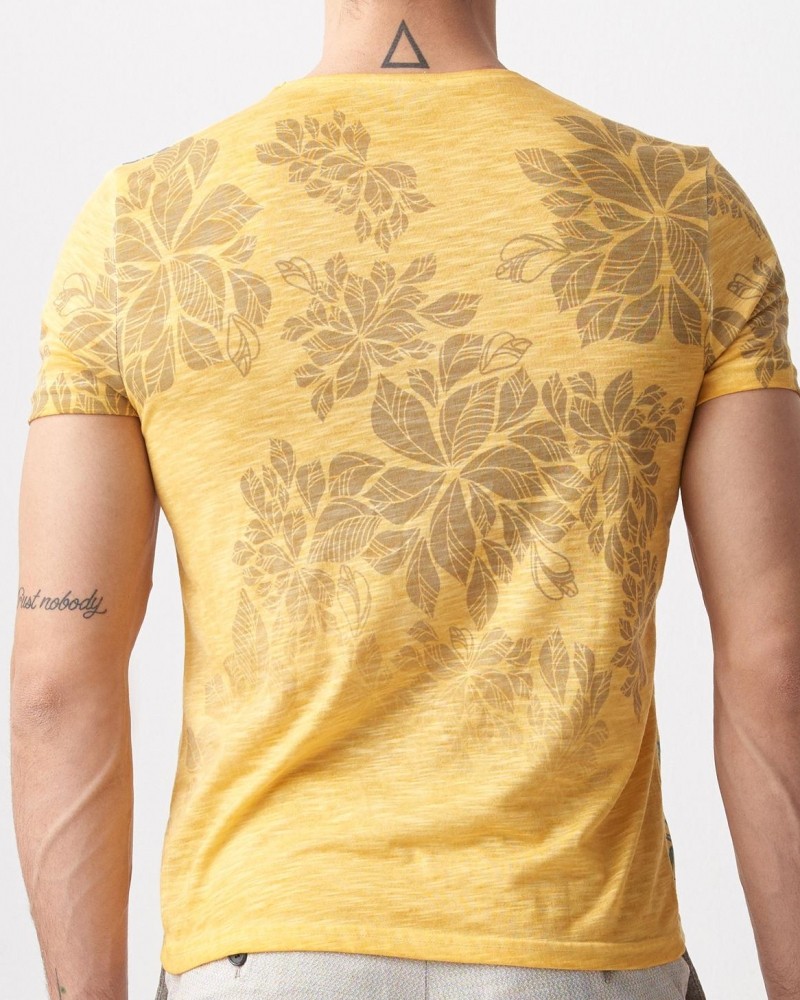 Yellow Slim Fit Printed T-Shirt by Gentwith.com with Free Shipping