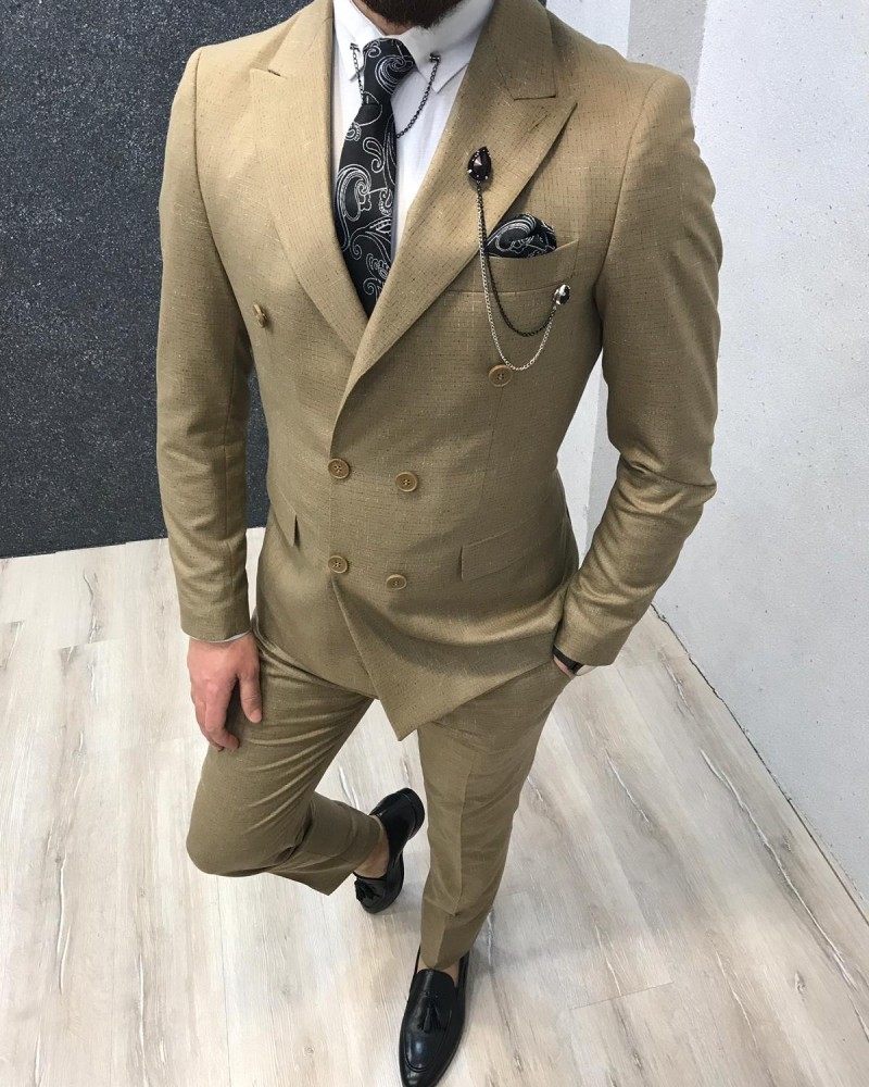 Buy Golden Double Breasted Patterned Suit by Gentwith.com