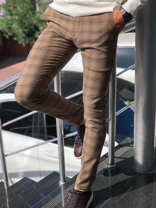 Brown Checkered Tweed pleated Trousers for men