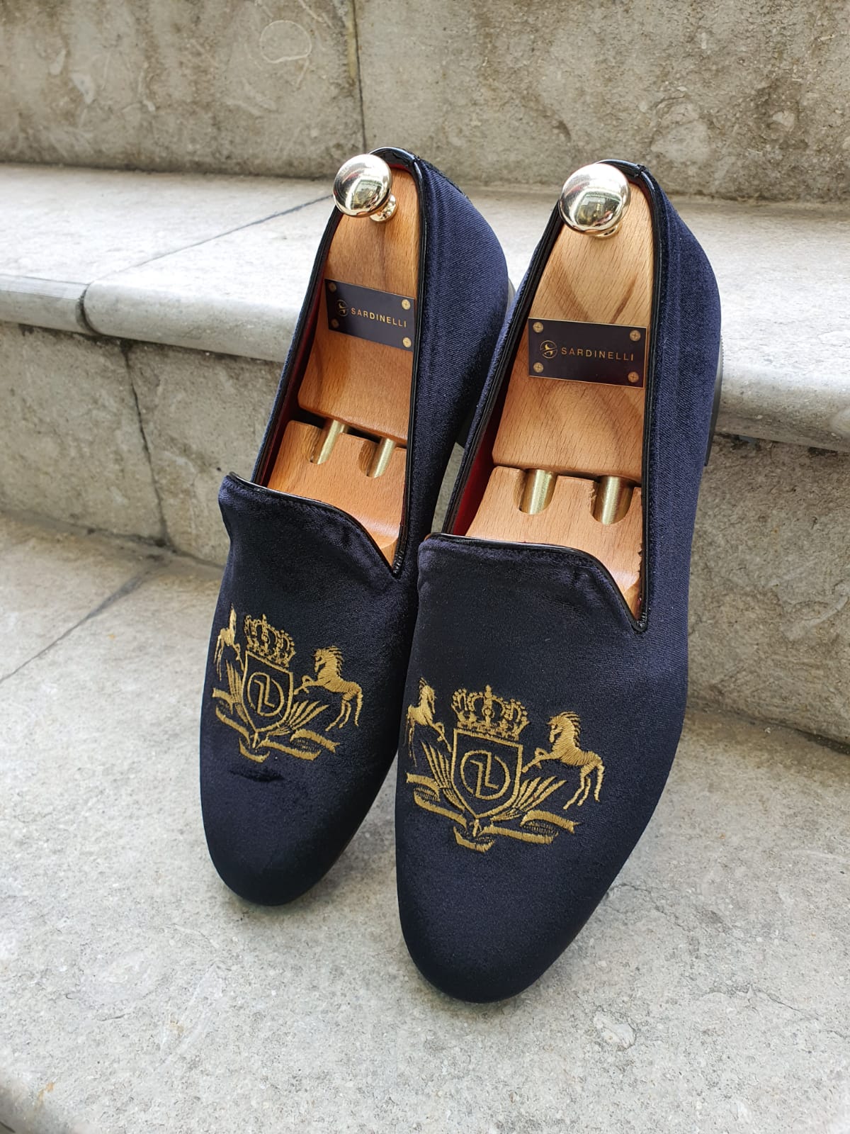 Buy Black Velvet Slippers by GentWith | Free Shipping