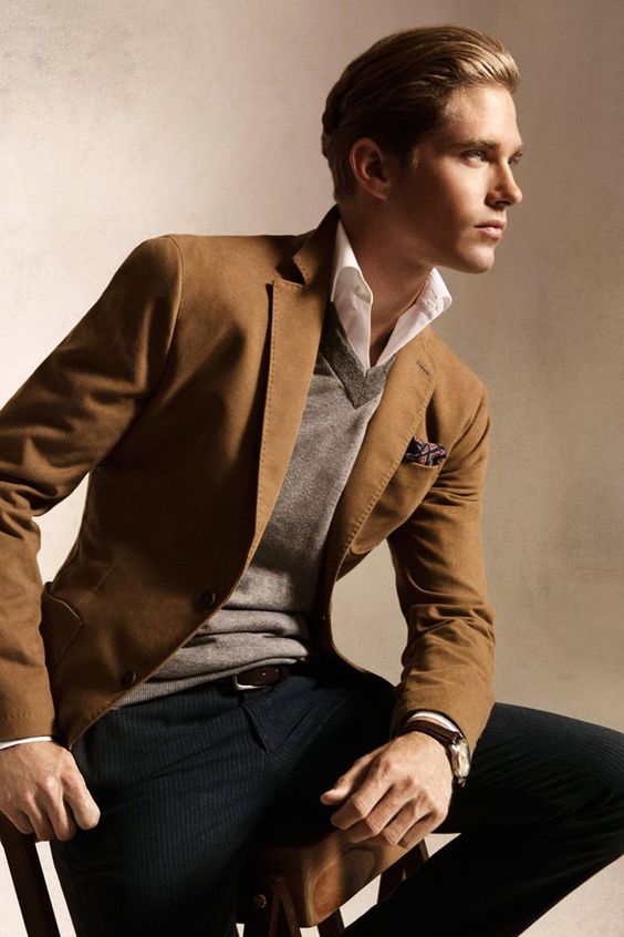 5 Ways to Wear Men's Oxford Shirts